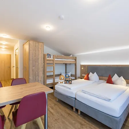 Loewen Hotel 3*