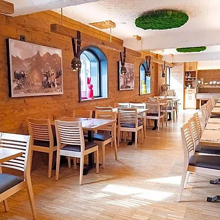 Hotel Loewen Nesselwang